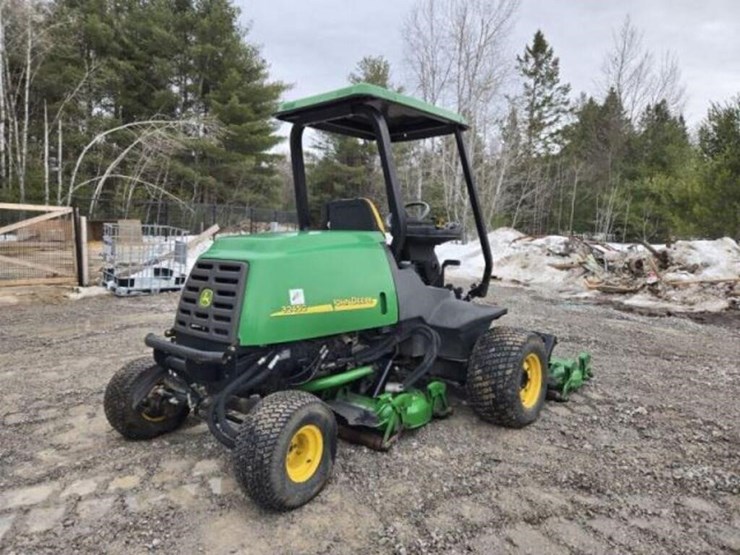 2006-john-deere-3245c-image-6
