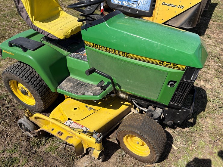 john-deere-425-image-4