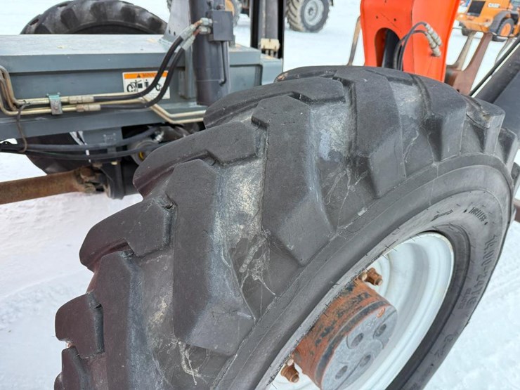 2008-jlg-g10-55a-image-10