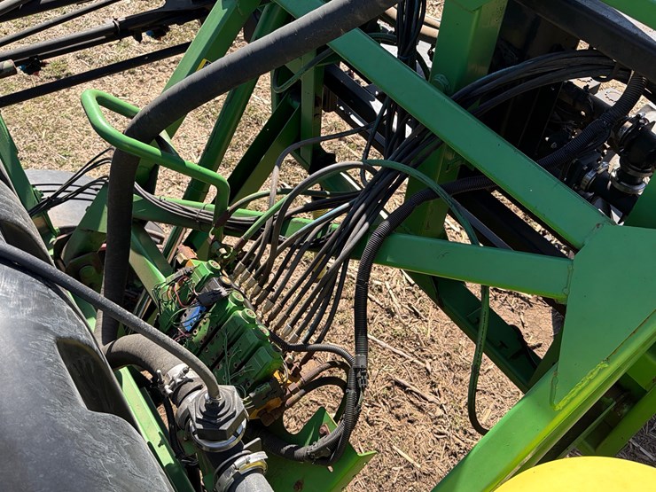 2008-john-deere-4730-image-19