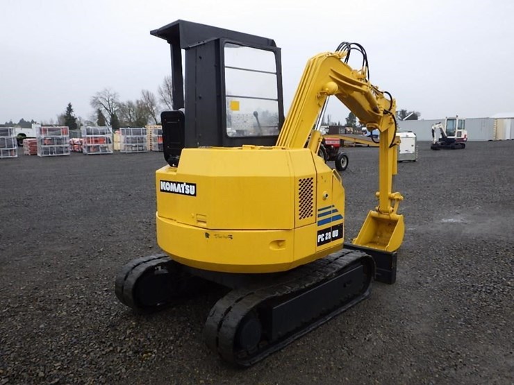 komatsu-pc28uu-image-4