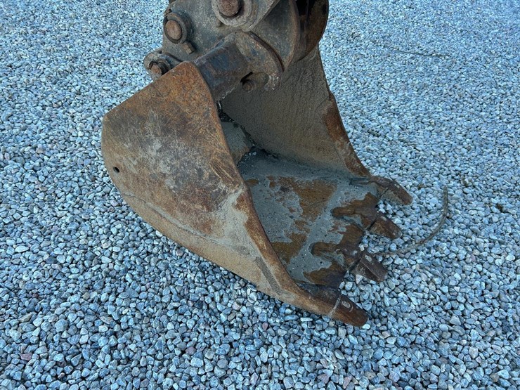 2021-bobcat-e42-image-8