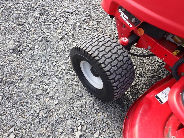 troy-bilt-super-bronco-image-14