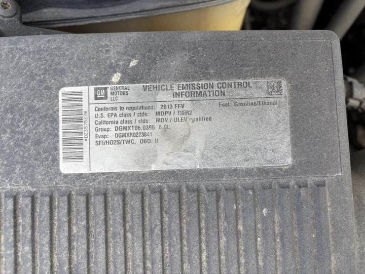 2013-chevrolet-2500-image-9