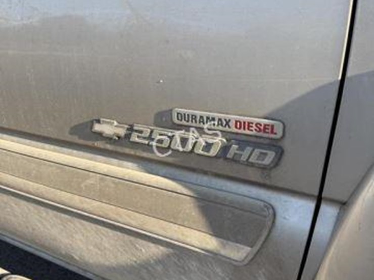 2003-chevrolet-2500-image-5