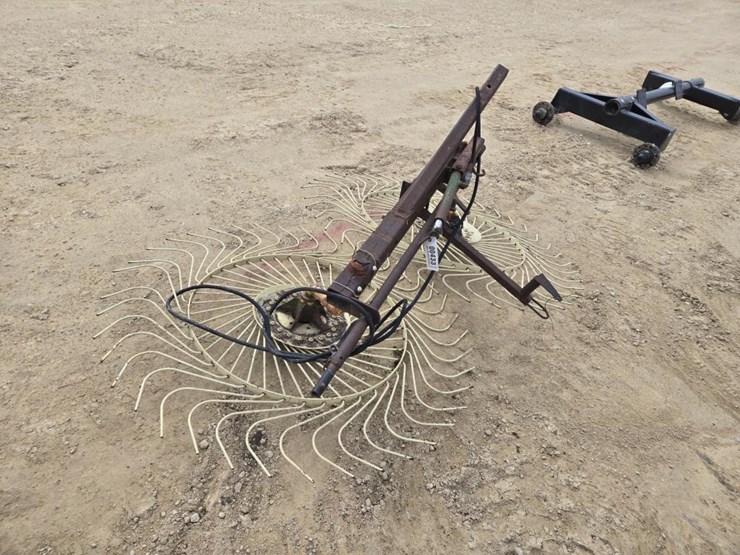 #433-•-windrower-image-4