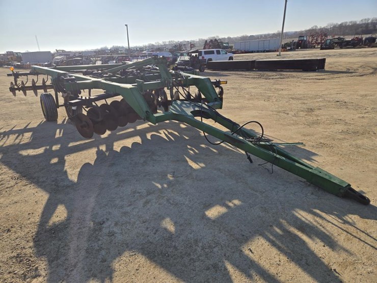 john-deere-510-image-3