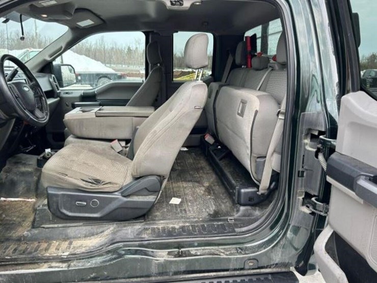 2016-ford-f150-xlt-image-19