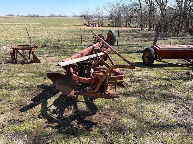 international-550-image-2