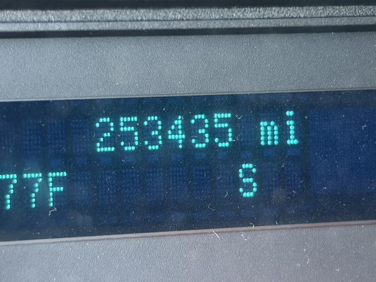 2016-ford-f550-image-14