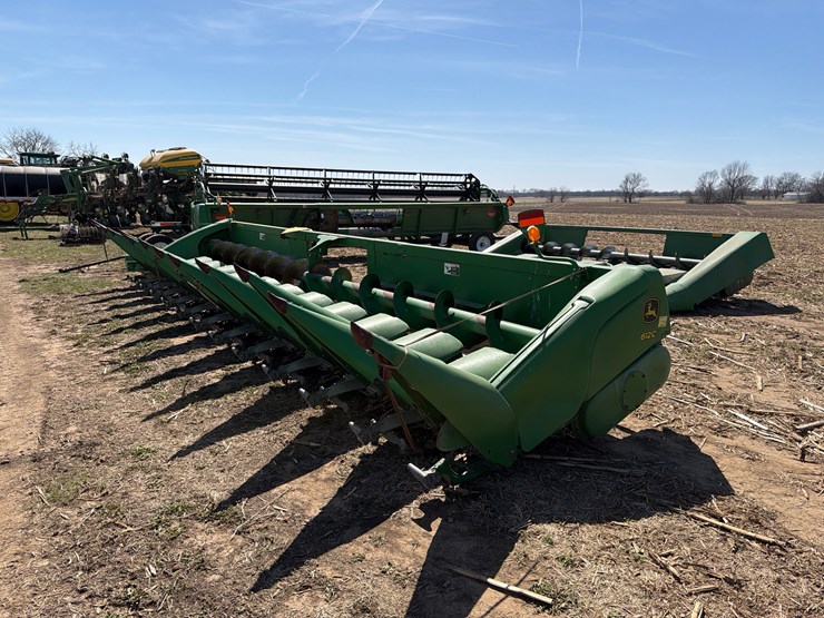 2012-john-deere-612c-image-1