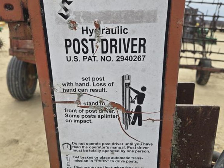 #395-•-shaver-hd8-skid-loader-post-driver-image-5