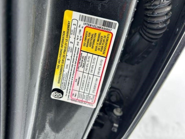 2017-ford-f150-xlt-image-10