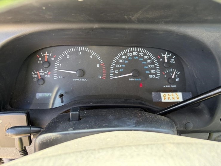 2001-dodge-ram-2500-image-13