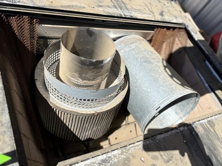 unused-gas-fireplace-insert-image-4