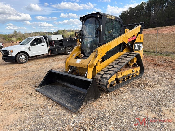 2015-caterpillar-299d-image-4