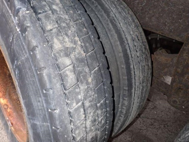 1998-manac-48-ft-image-23