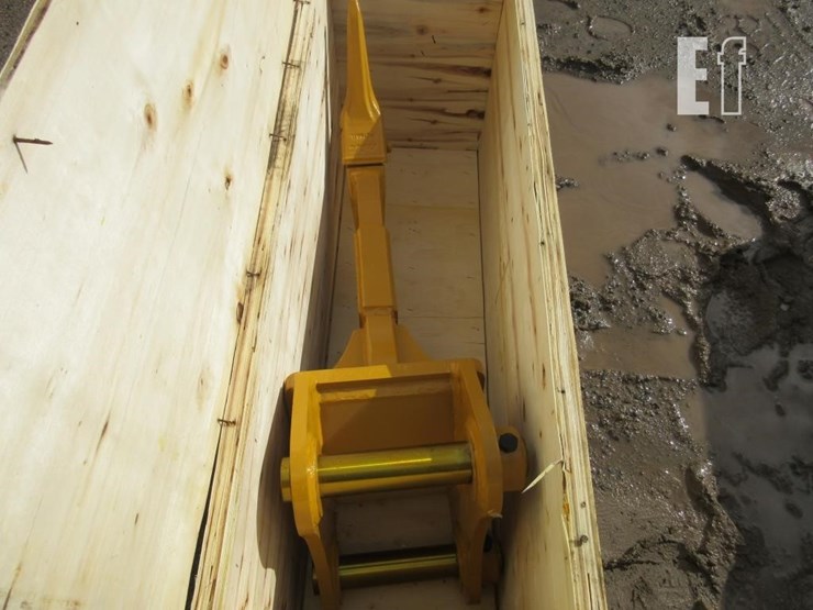 caterpillar-305-image-2