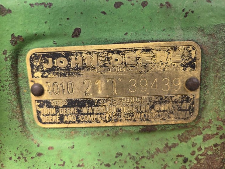 john-deere-4010-image-7