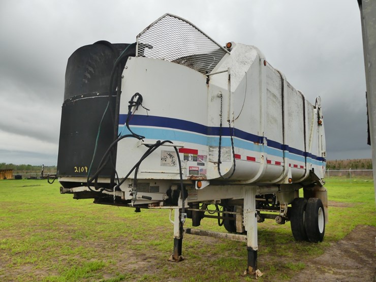 2011-heil-trailer-image-2