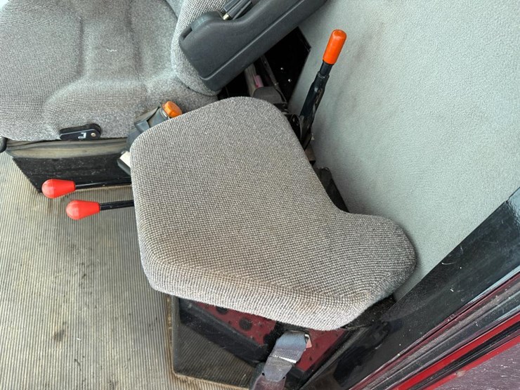 massey-ferguson-8780-image-64