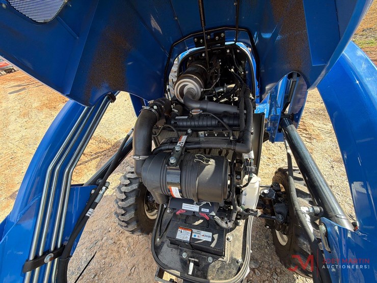 new-holland-workmaster-35-image-11