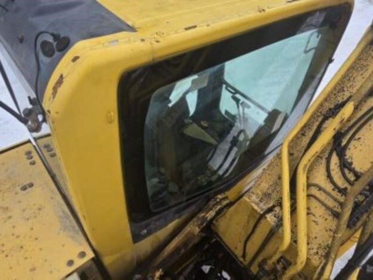 2007-komatsu-pc270-lc-8-image-33