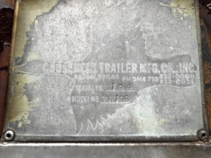 l2--16'-gooseneck-livestock-trailer-image-17