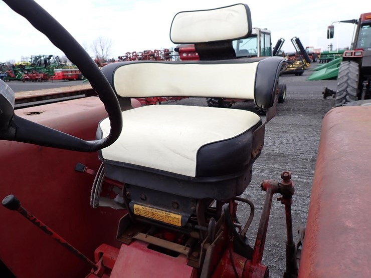 international-806-image-11