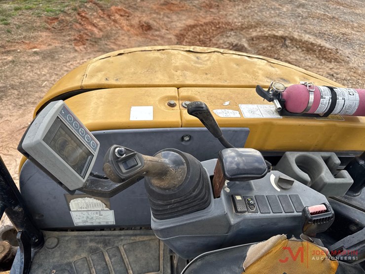 2013-caterpillar-303.5e-cr-image-15