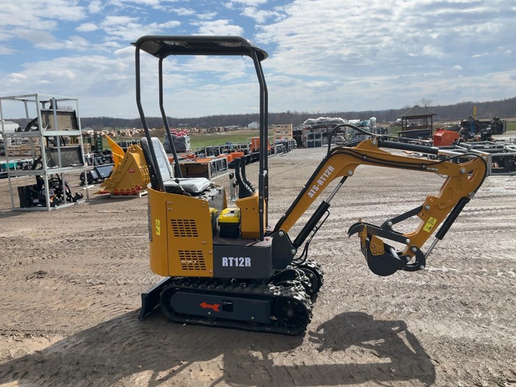 #1206-•-ats-rt12r-mini-excavator-image-6