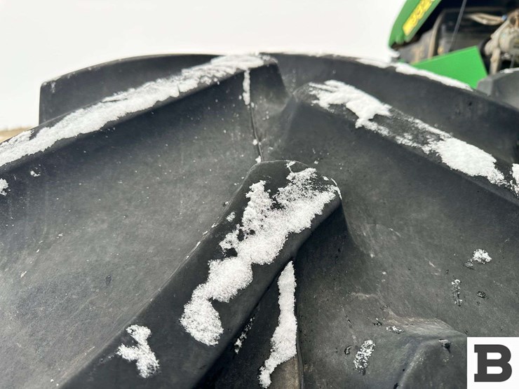 2005-john-deere-9320-image-35