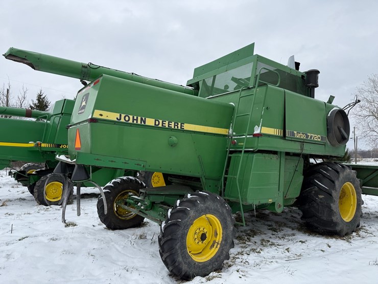 john-deere-7720-image-11