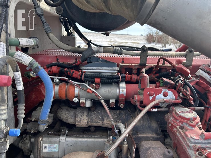 2012-peterbilt-386-image-45