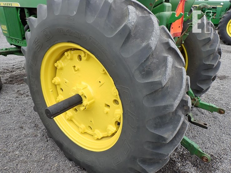john-deere-4020-image-11