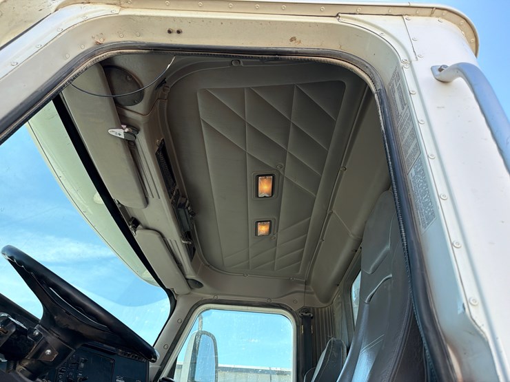 2000-international-2000-image-12