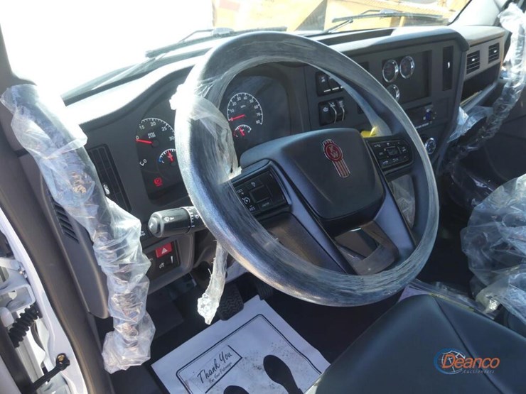 2026-kenworth-t280-image-16