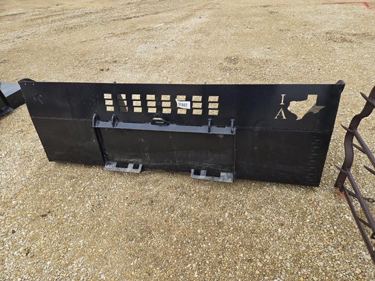 #7937-•-new-industrias-america-94"-skid-steer-snow-bucket-image-3