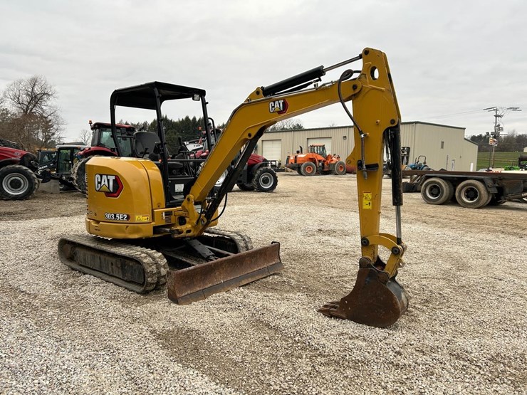 2020-caterpillar-303-image-6