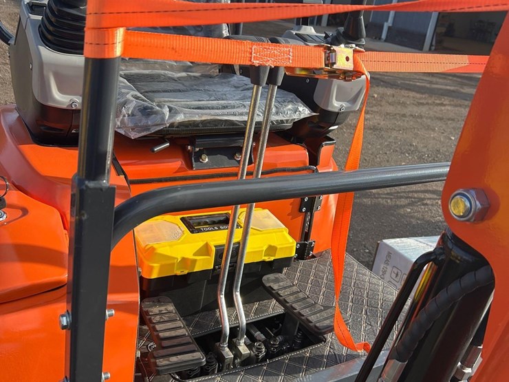 2026-sdlanch-sdle18p-mini-excavator-image-12