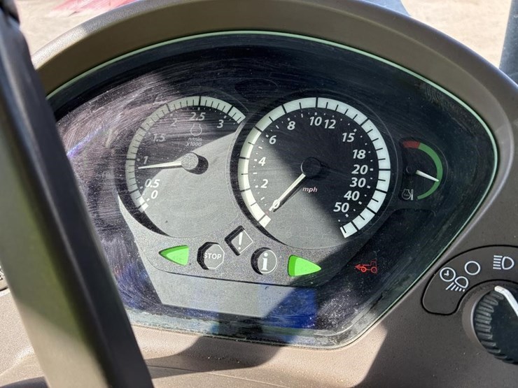 2005-john-deere-7130-image-18