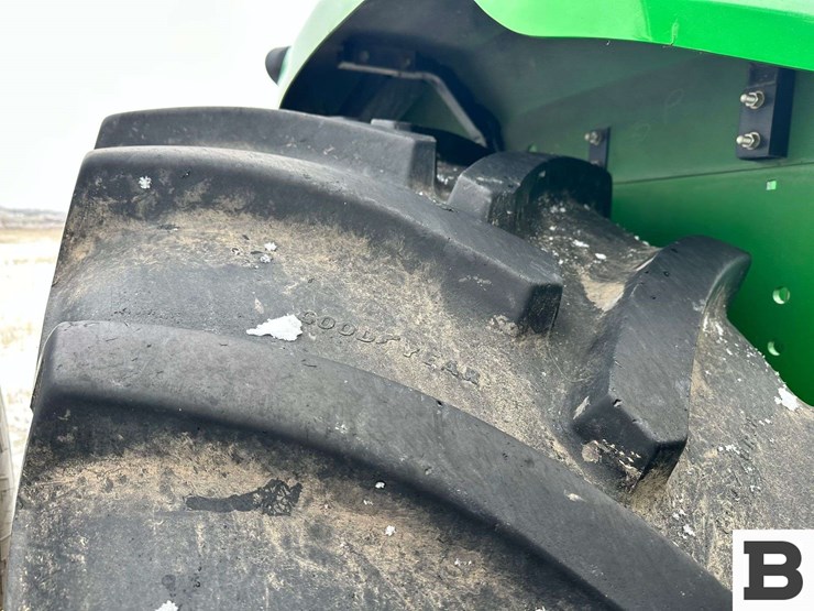 2011-john-deere-9530-image-112