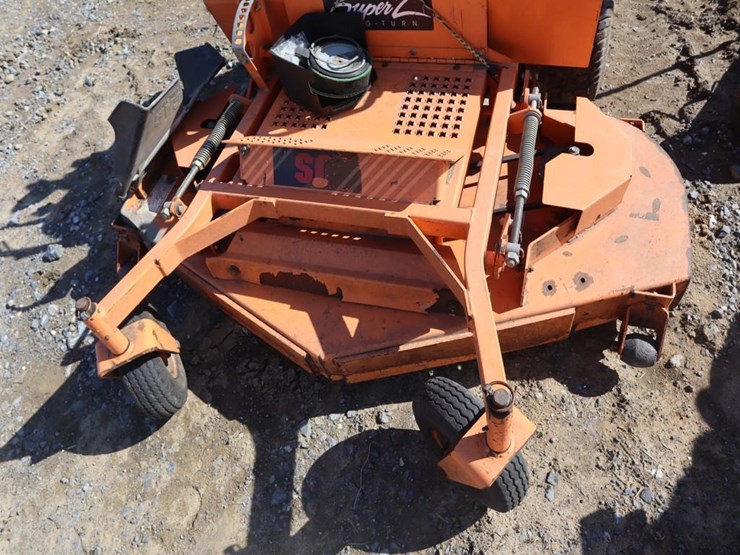 scag-superz-zero-turn-mower-image-10