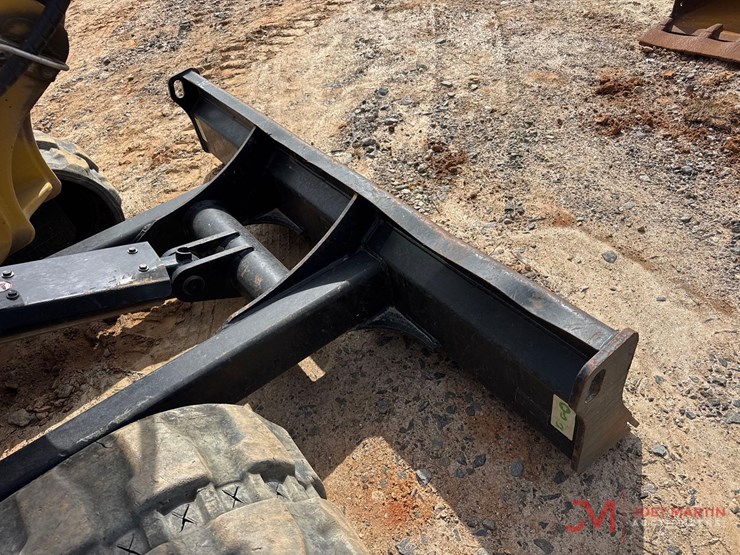 caterpillar-306-cr-image-11