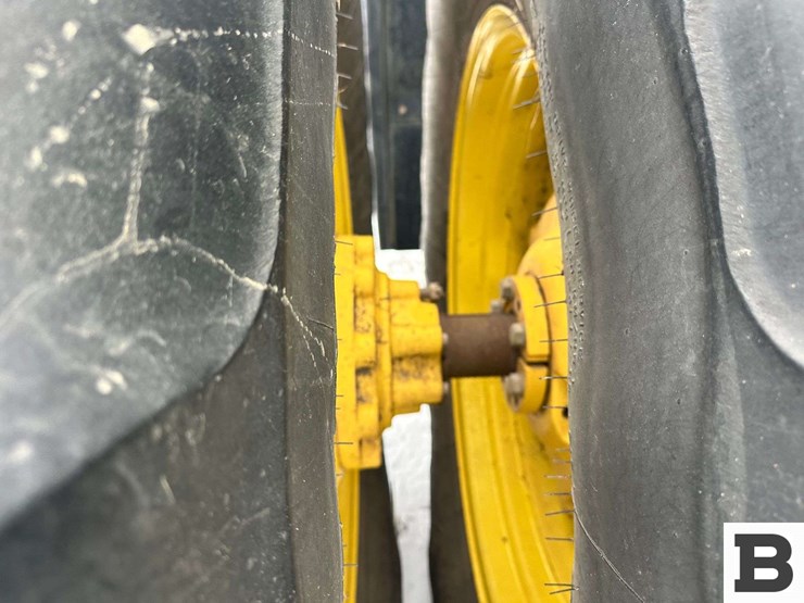 2005-john-deere-9320-image-85