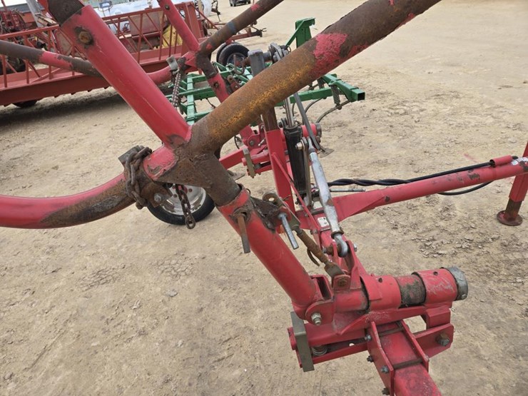 #323-•-tunutti-rcs10-10-wheel-v-rake-image-9