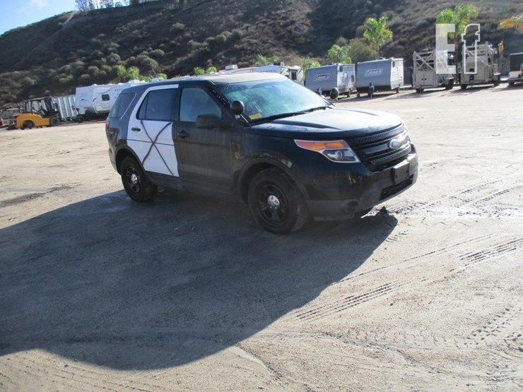 2014-ford-explorer-image-2