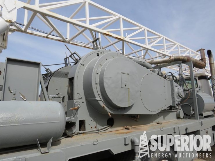 international-f2574-image-6