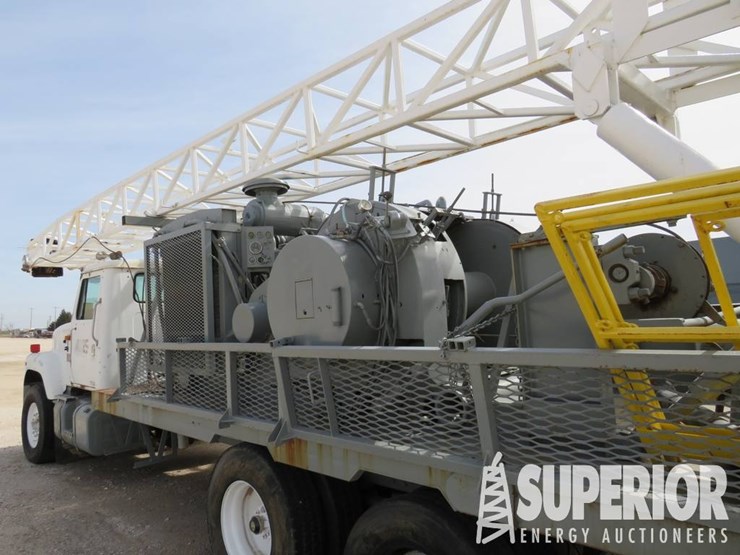 international-f2574-image-5