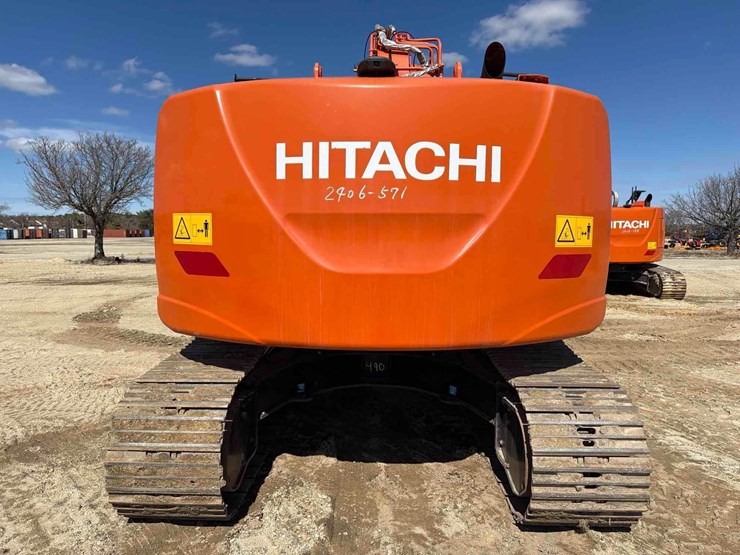 2020-hitachi-zx225usrk-image-7